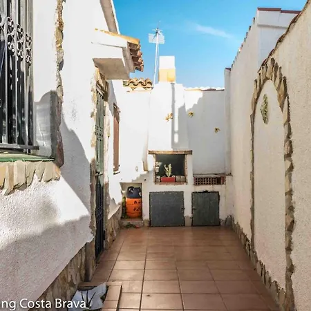 펜션 137- Empurialola-casa De Vacaciones Con Piscina Privada En *